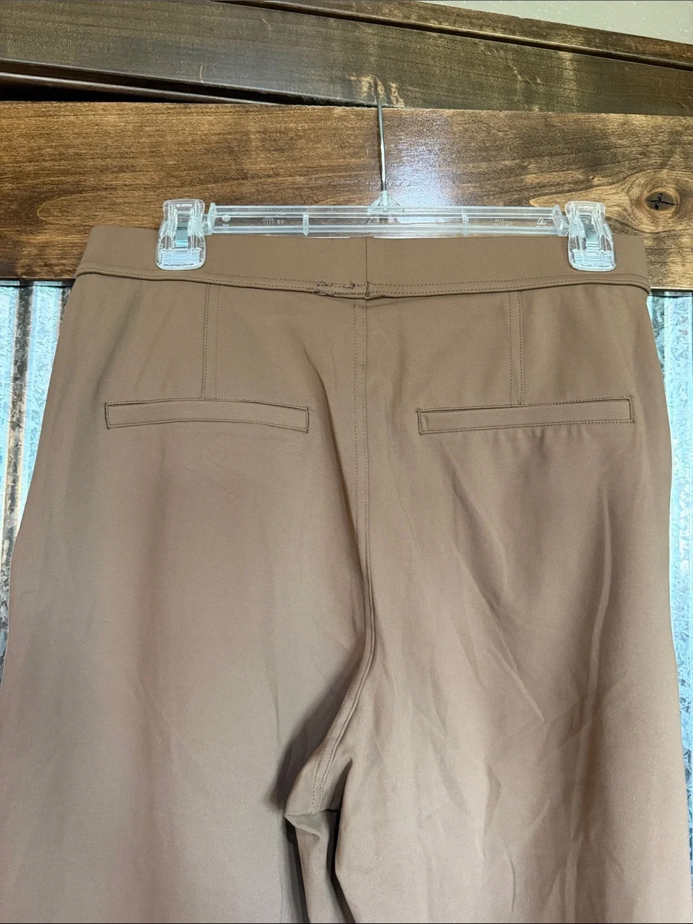 NWOT   HALARA Women's Wide-Leg work pants- brown sz med